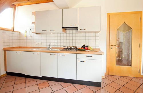 Ora Apartment | Spacious vacation apartment with 5 beds, 10 minutes from Lake Kaltern.