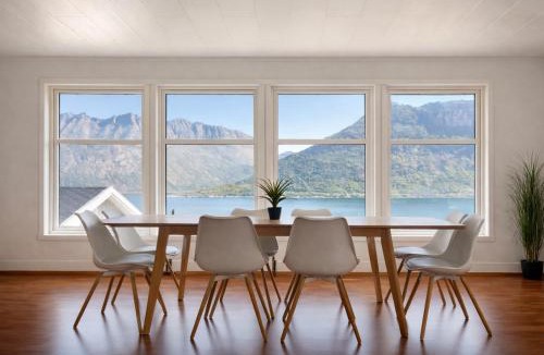 Botnhamn Villa | Spacious Waterfront Gem - Panoramic View - Terrace