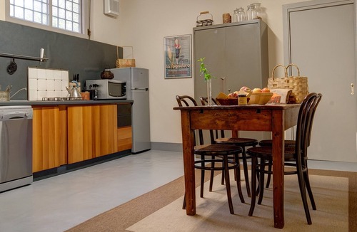 Avane Apartment | Stay, think and relax. Extended layout. 15' drive from Pisa, Lucca and the beach