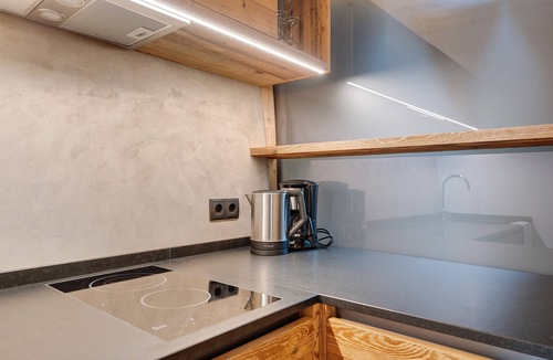 Velturno Apartment | Studio 'Pavilion Water' with Mountain View, Shared Terrace and Wi-Fi