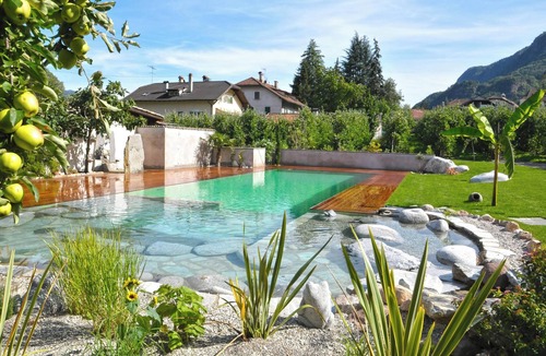 Nalles Apartment | Studio "Riesling Kreuzweg" with Mountain View, Pool, Wi-Fi & Garden