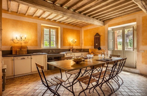 Camigliano Villa | Stunning private villa for 10 people with A/C, private pool, WIFI, TV and panoramic view