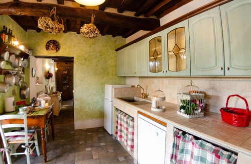 Massa e Cozzile Villa | Stunning villa for 5 people with private pool, WIFI, TV, veranda and pets allowed