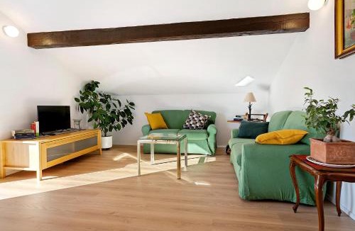 Barco Apartment | The View
