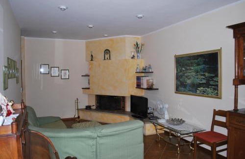 San Damiano dʼAsti Apartment | Tra Langhe, Roero e Monferrato. San Damiano d'Asti