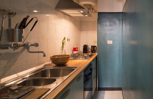 Rione VII Regola Apartment | TrastevereHome - Central Monserrato House with Balcony
