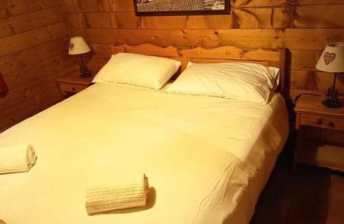 Vezza d'Oglio Apartment | Trilocale stile Baita