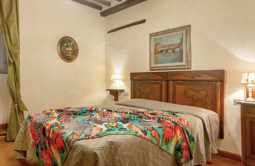 Dicomano House | Universal Harmony - Cardellino Farmhouse with Mountain View and Shared Pool
