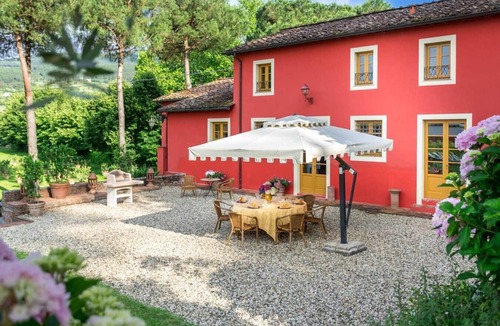 Badia Cantignano Villa | Villa Callisto - Private Villa Near Lucca