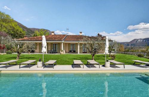 Costermano Ski Chalet | VILLA IDA - Regarda Travel