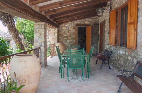 Massa Martana Villa | Villa Olivo secolare by Interhome