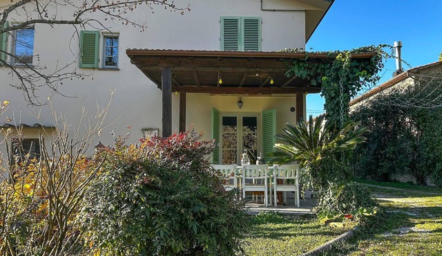 4 bedroom pet friendly home in Larciano