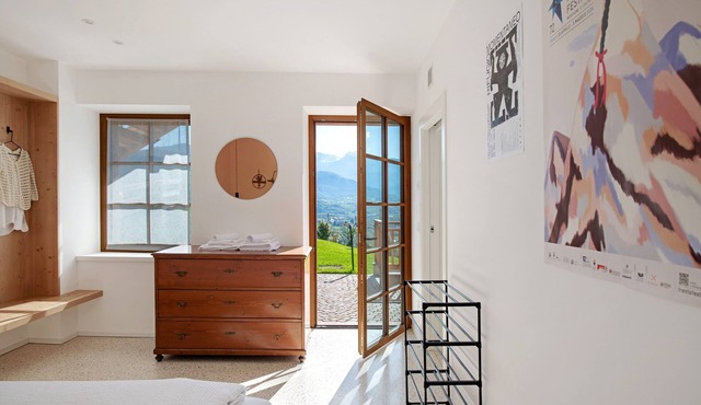 Apartment 'Con Giardino' with Mountain View, Wi-Fi and Air Conditioning
