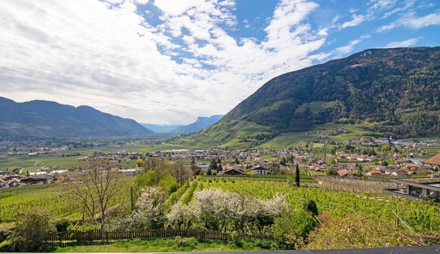 Apartment 'Residence Spisshof Ap12 Main House' with Panoramic View, Shared Pool & Wi-Fi