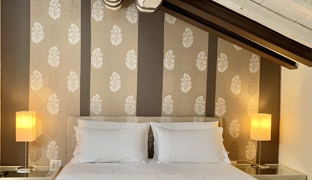 Apartment The Rock Lake Como