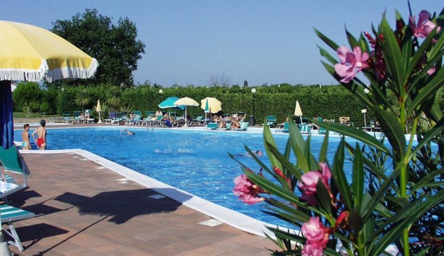 Apt Gardasee Lazise Cola