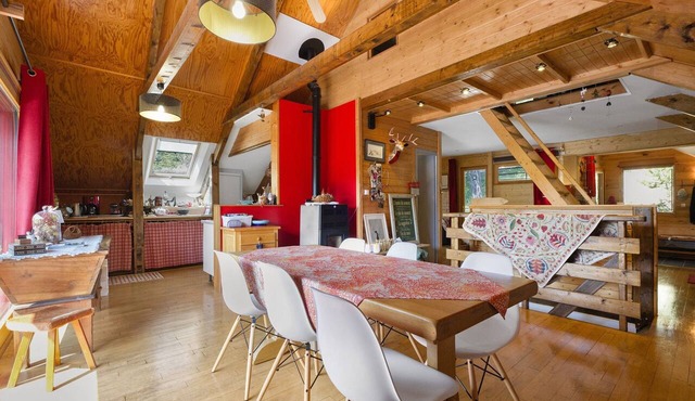 Chalet 'Gresse': Mountain View, Large Terrace & Private Lawn Area Around the Chalet
