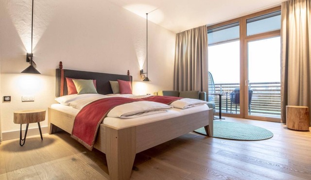Double room nature basic - TAUERN SPA Zell am See-Kaprun