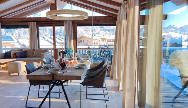 Hideaway Design Chalet