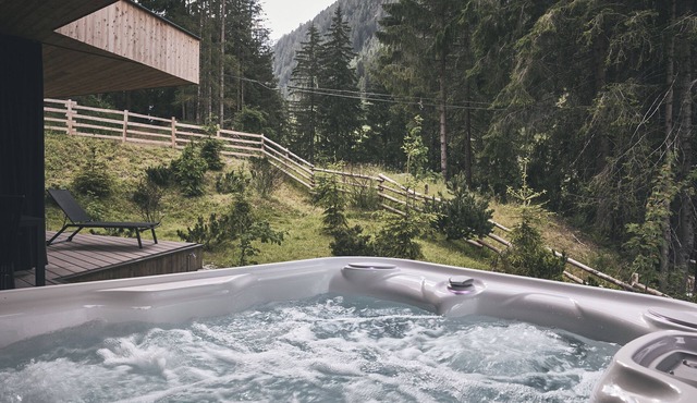 Luxurious Chalet in the Racines forest with private jacuzzi