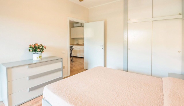 Nice apartment for 4 people with pool, WIFI, A/C, TV and patio