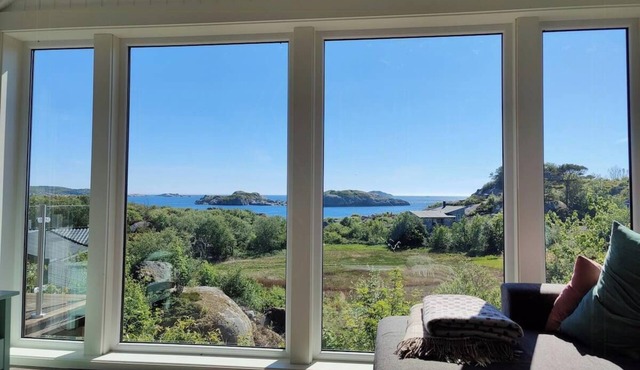 Private gem with padding and oceanview