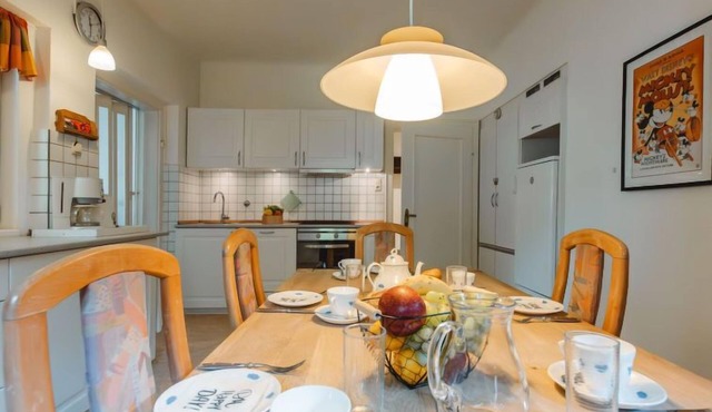 Schubert by Interhome