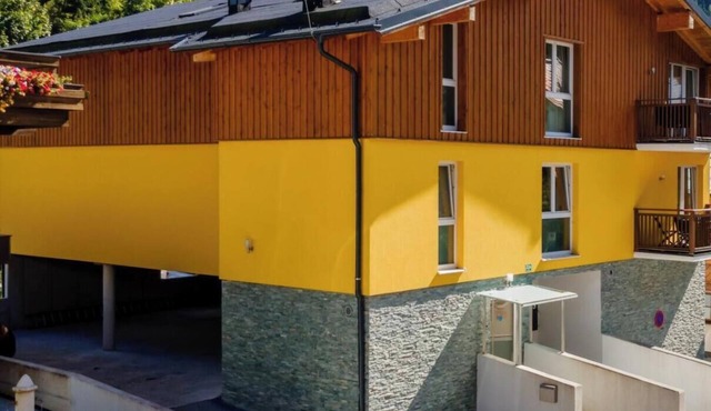 Spacious and very nice flat, very centrally located