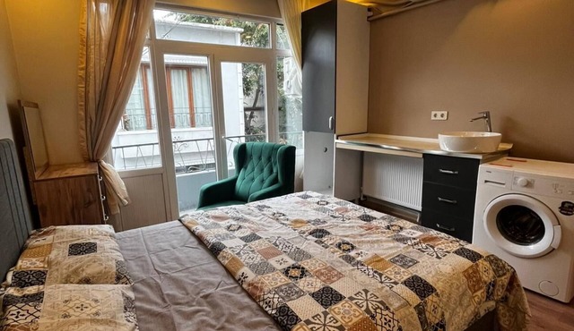 White Lotus Suites