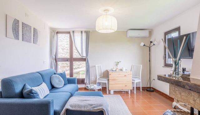Wonderful private villa for 6 people with WIFI, A/C, patio and panoramic view