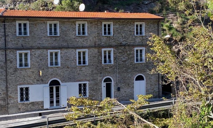 Colonnata Bed & Breakfast | B&B Gronda Via Vandelli