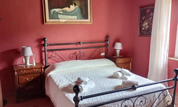 Castelfiorentino Bed & Breakfast | La Casa Rossa