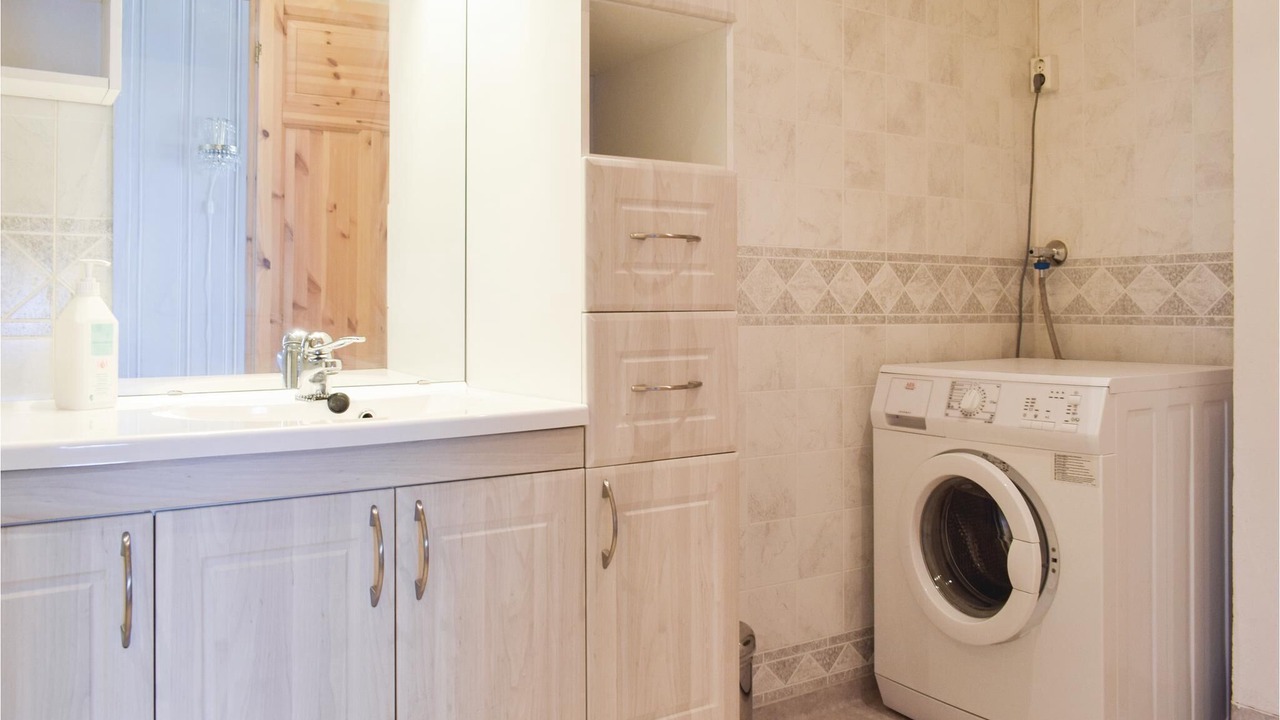 Photo of Others in Hauggrend