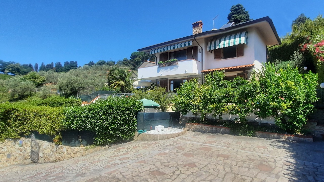 Photo of Outdoor in Corsanico