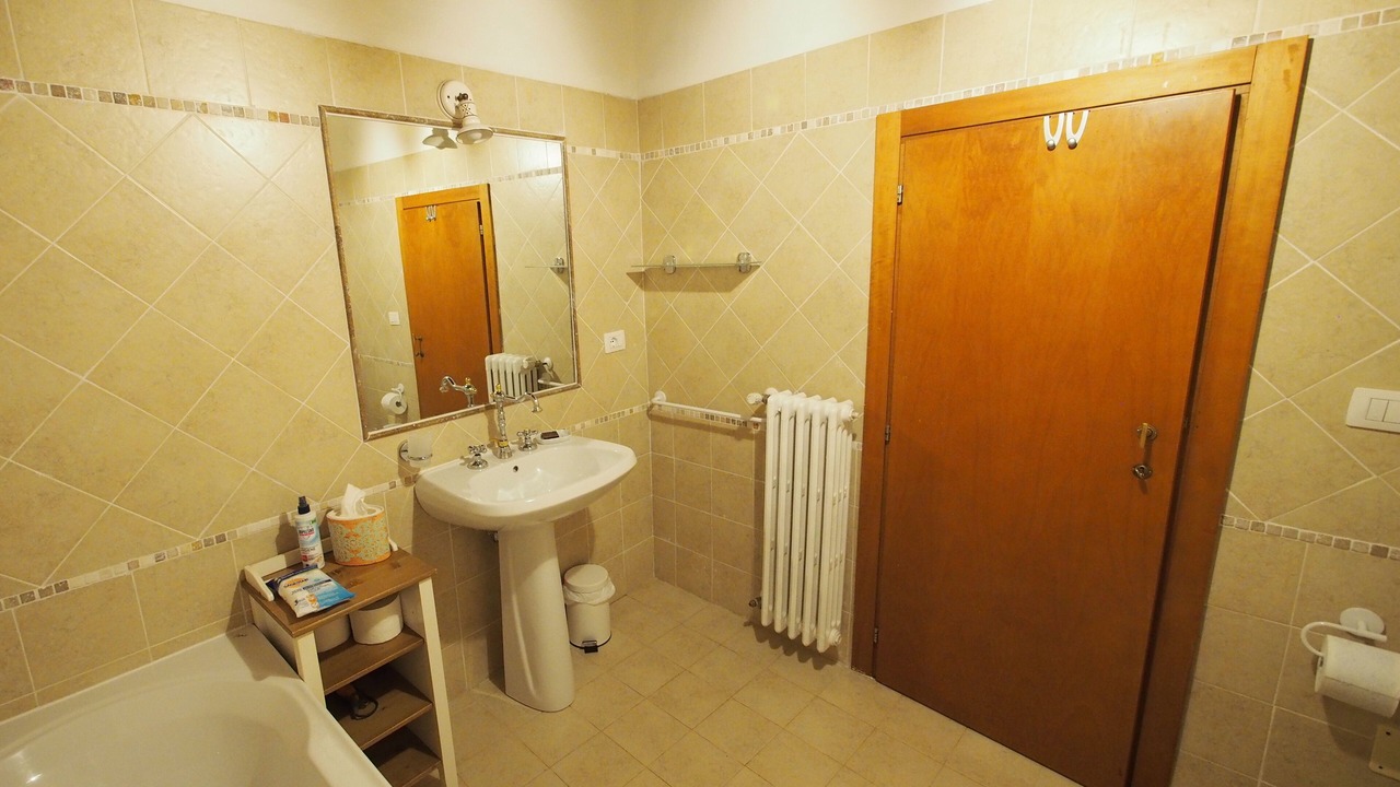 Photo of Bathroom in Gaiole in Chianti