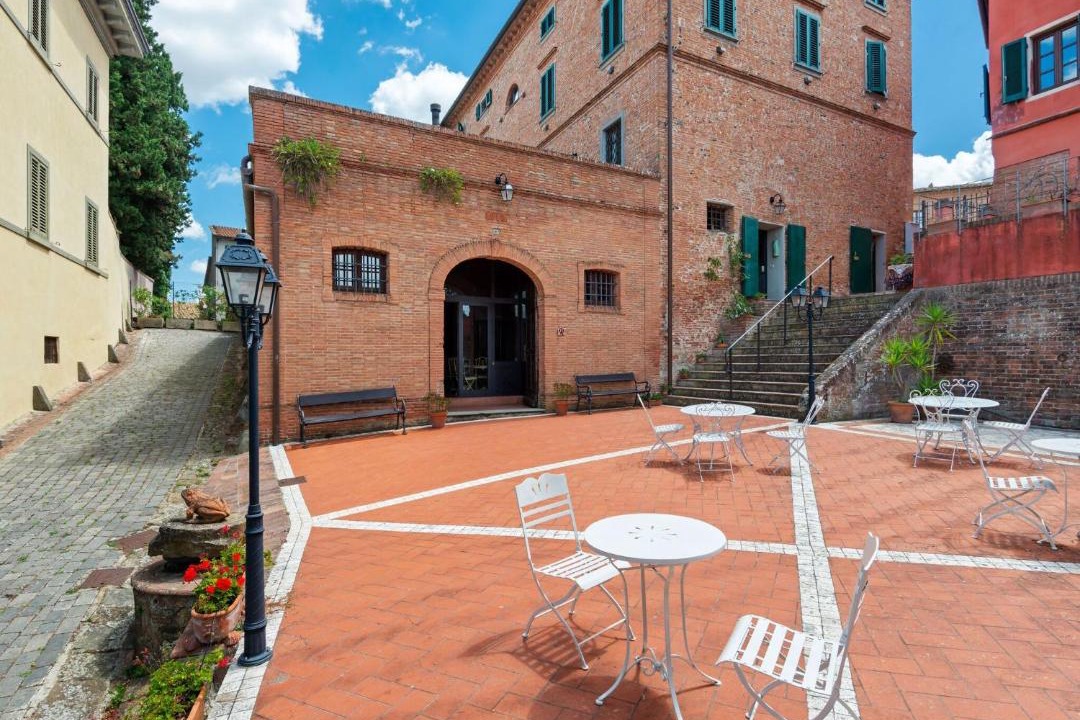 Photo of Buildings in Bucciano
