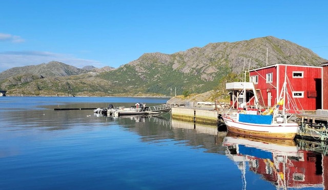 8 person holiday home in Mølnarodden